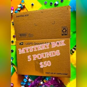 Mystery Box 5 POUNDS Mix AMZ Unclaimed Returns Clothes Gifts White Elephant